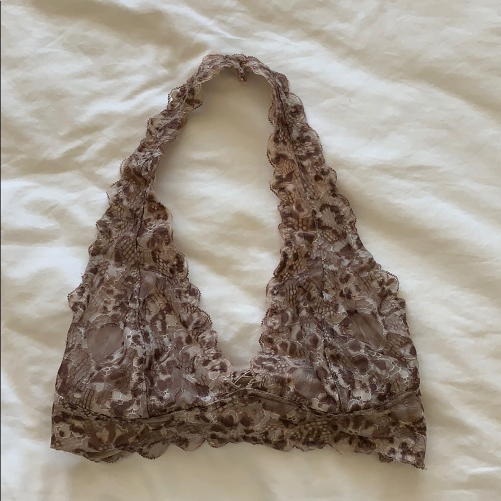 CHEETAH PRINT BRALETTE.